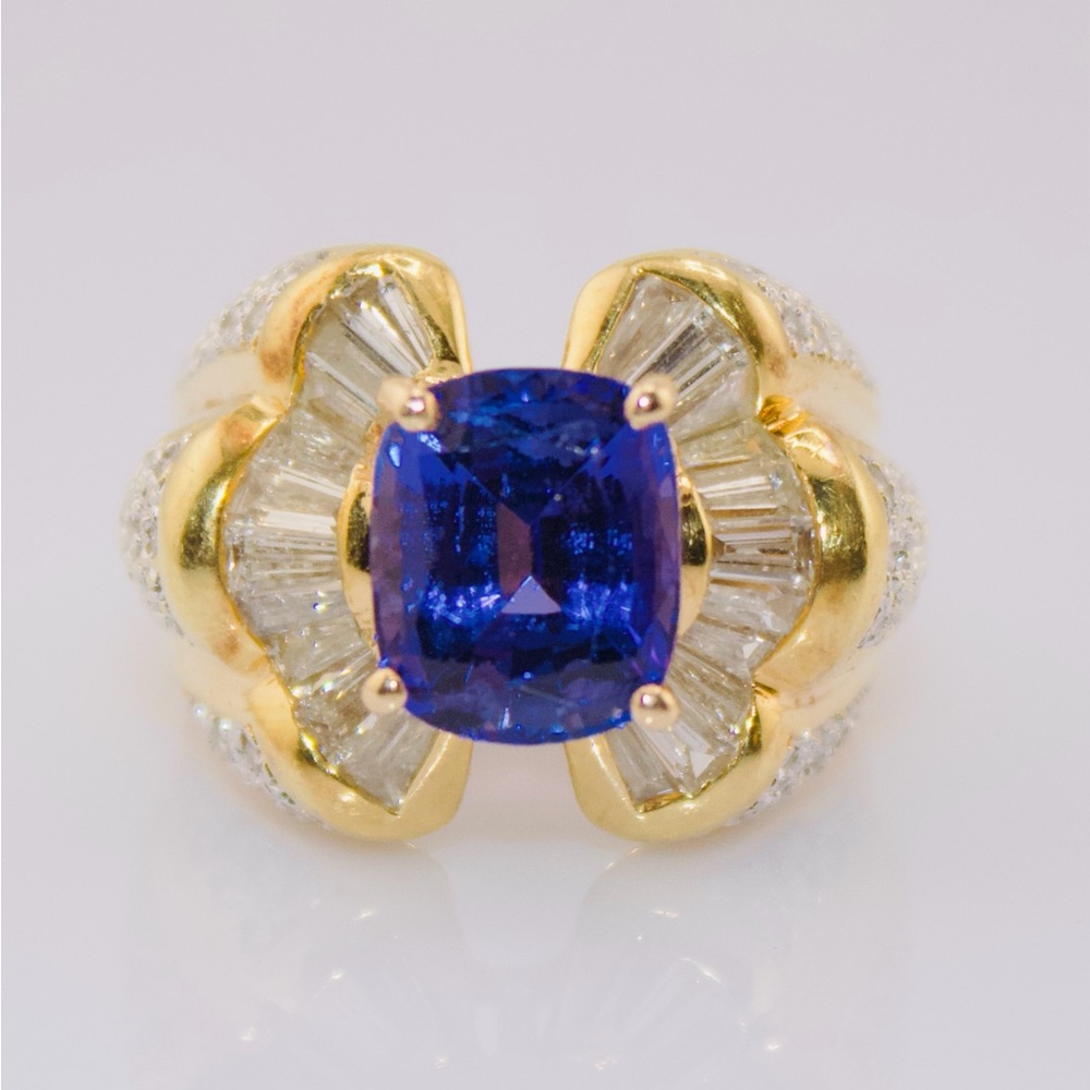 Vintage 1980s tanzanite diamond bold statement ring